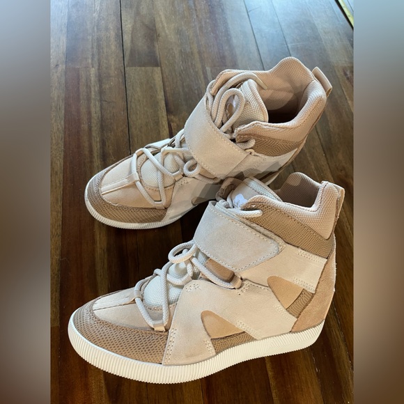 Sorel Out N About sport wedge bootie sneakers - Picture 3 of 10